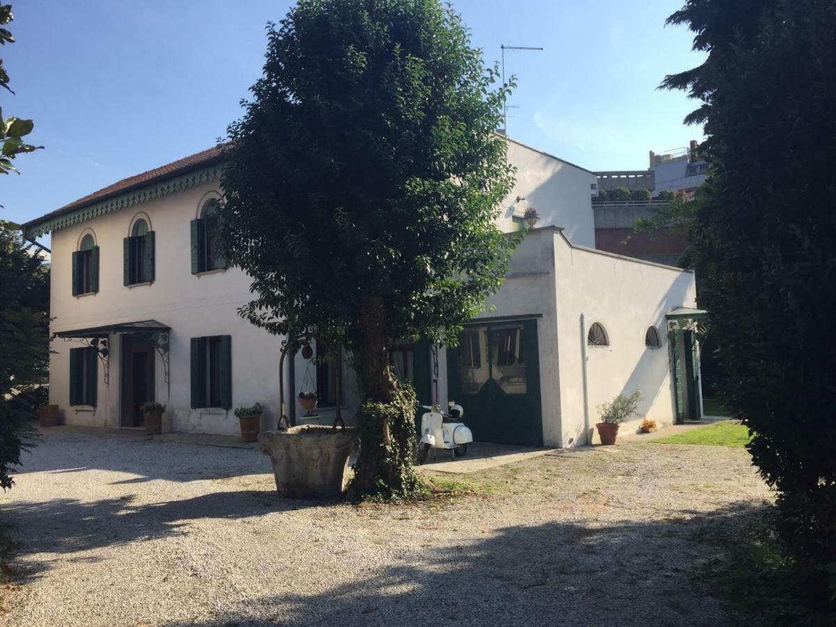 Casa Lunia Guesthouse Mestre Eksteriør bilde