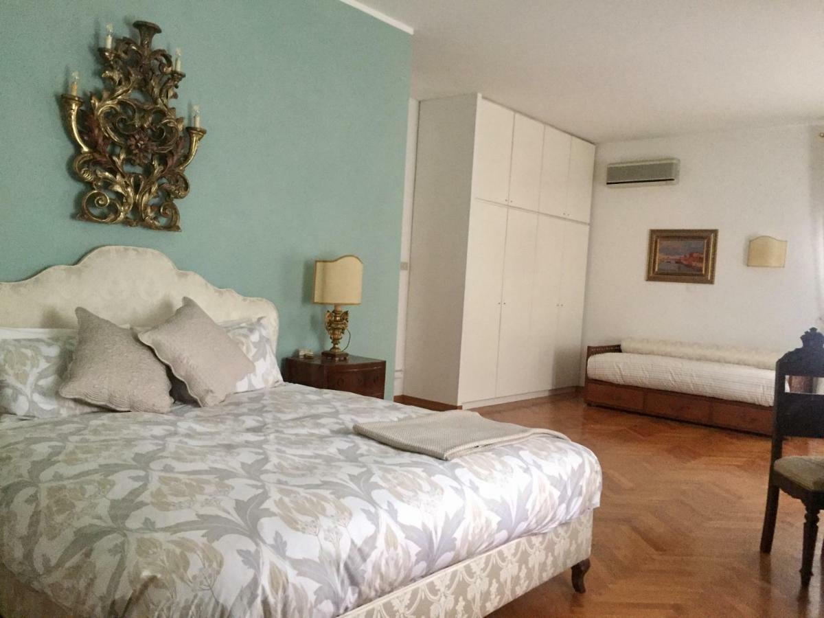 Casa Lunia Guesthouse Mestre Eksteriør bilde